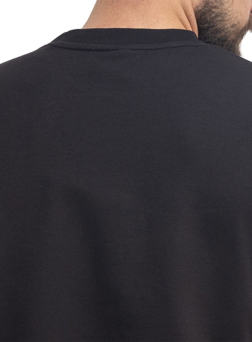 Black Design 1035 NF-Round T-Shirt
