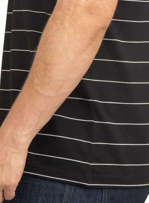 Black Design 3059 NF-Round T-Shirt