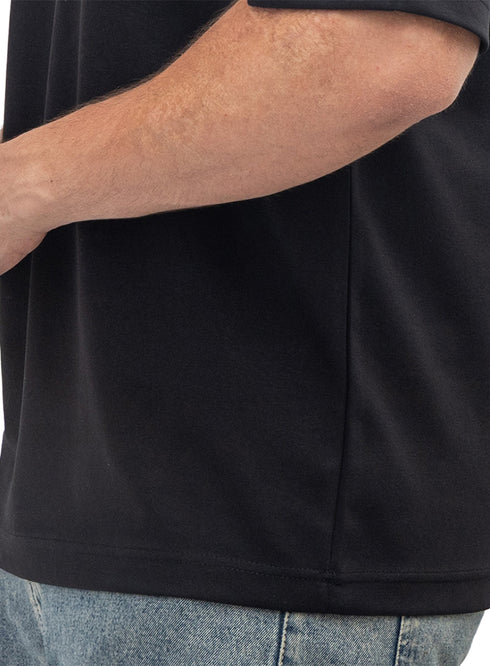 Black Design 4025 NF-Round T-Shirt