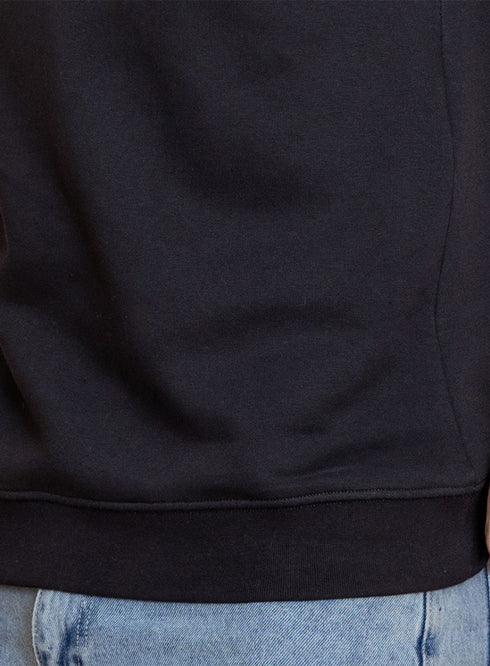 Black Relaxed Sw-Round