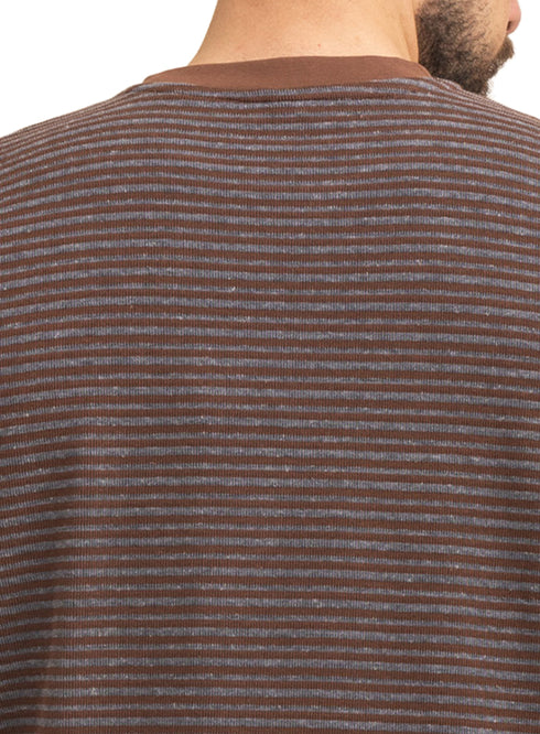 Brown Design 3053 NF-Round T-Shirt