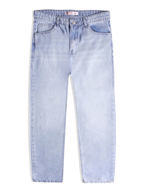 Design 10 Mom-Fit Jeans