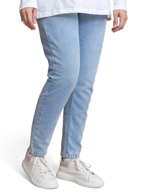 Design 10 Mom-Fit Jeans