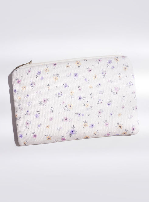 Design 7 Makeup Bag