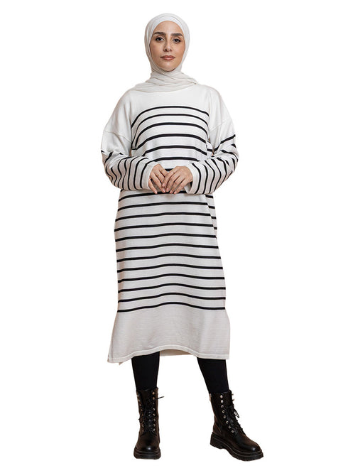 فستان مقلم طويل -أبيض