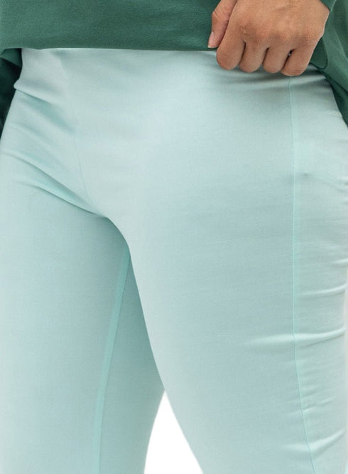 Aqua Sporting Pant - Khotwh