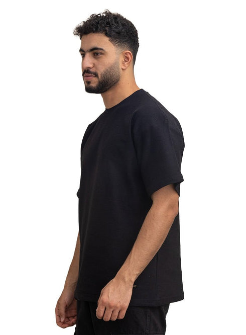 Black Crunchy - Oversize Round T-Shirt - Khotwh