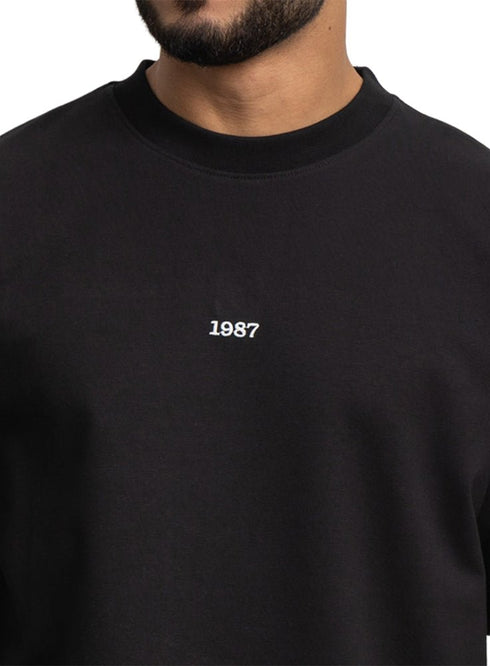 Black Design 1021 NF - Round T-Shirt - Khotwh