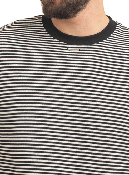 Black Design 3053 NF-Round T-Shirt - Khotwh