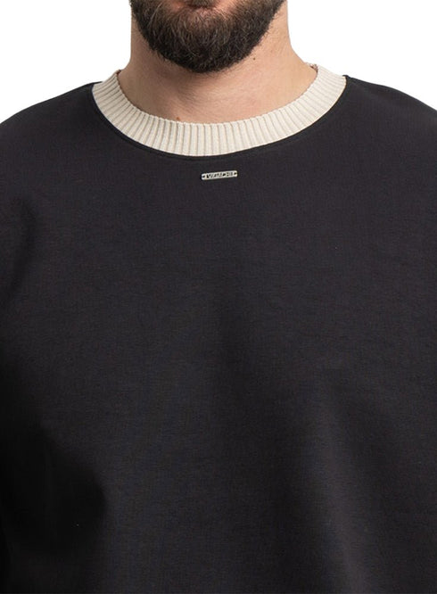 Black Design 4006 NF - Round T-Shirt - Khotwh