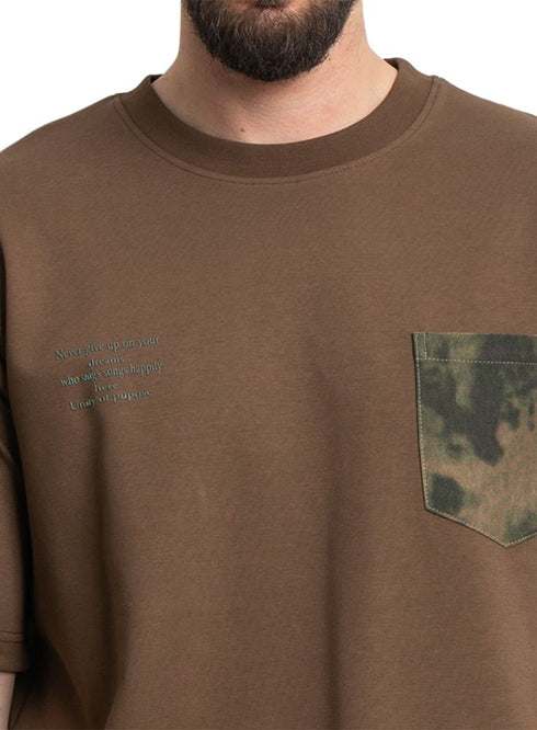 Brown Design 4002 NF - Round T-Shirt - Khotwh