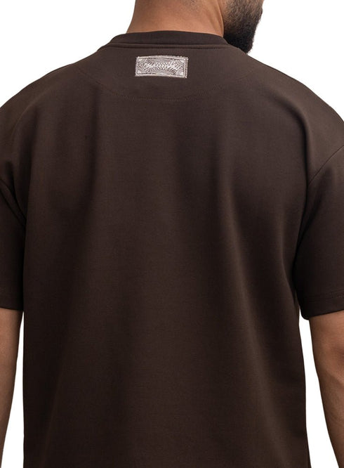 Dark Brown Design 4018 NF - Round T-Shirt - Khotwh