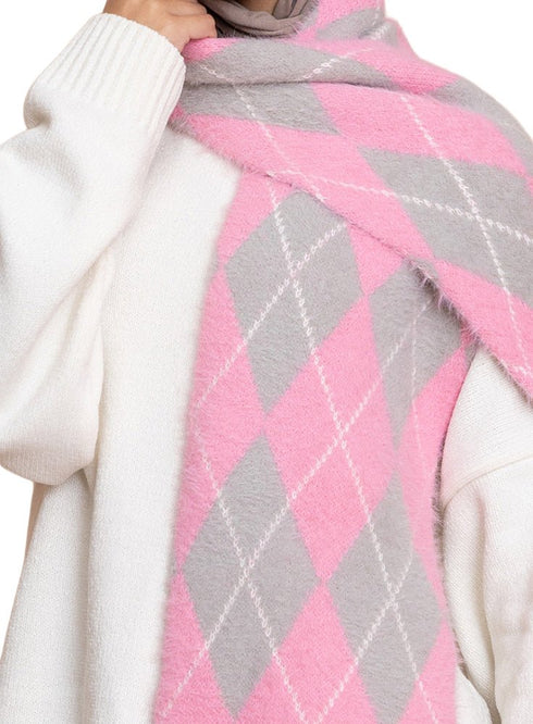 Design 2 Fluffy - Rhombus Scarf - Khotwh