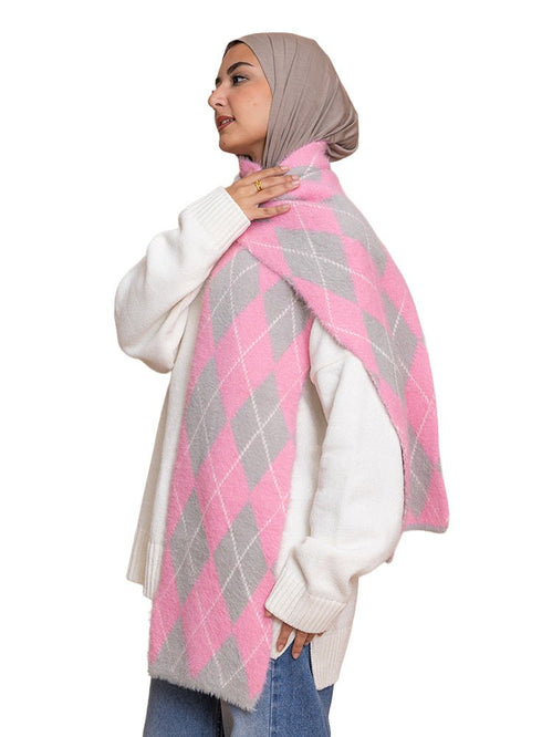 Design 2 Fluffy - Rhombus Scarf - Khotwh