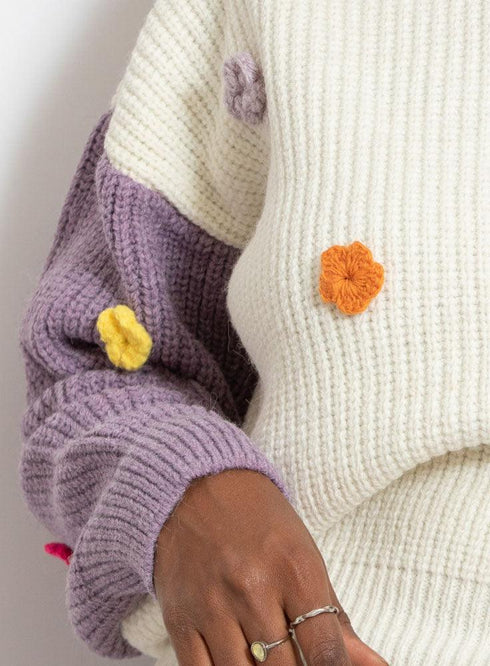 Lavender*Tan Flower Pullover - Khotwh
