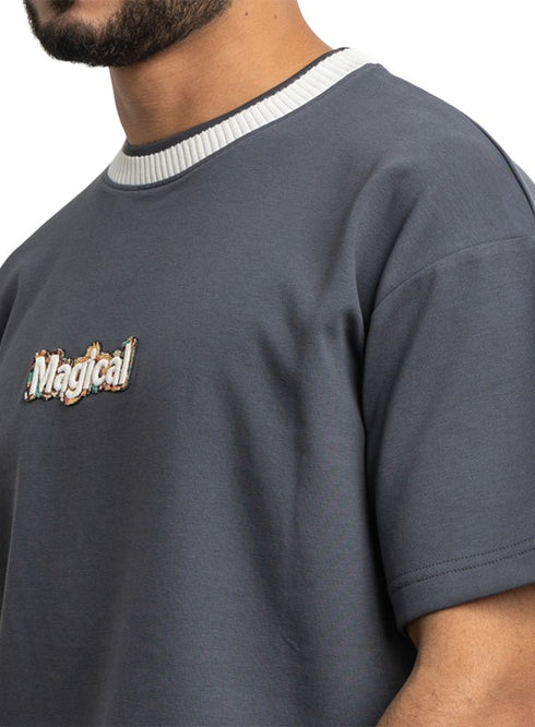 Magnet Design 1022 NF - Round T-Shirt - Khotwh