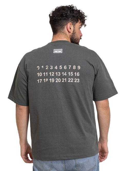 Magnet Design 3748VIG - O - S Round T-shirt - Khotwh