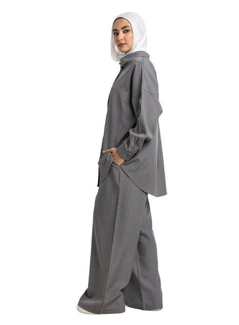 Magnet Striped Suit - Khotwh