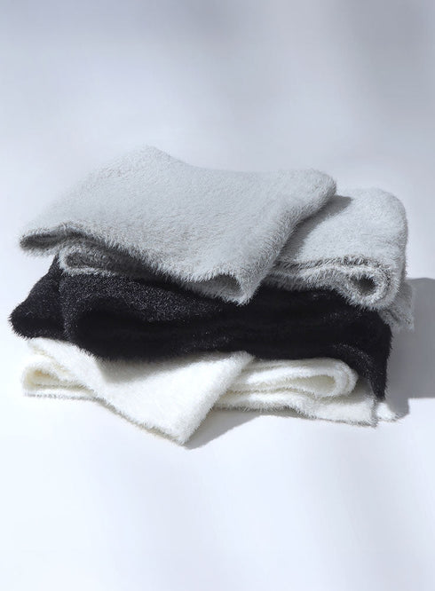 Off - White Fluffy Scarf - Khotwh