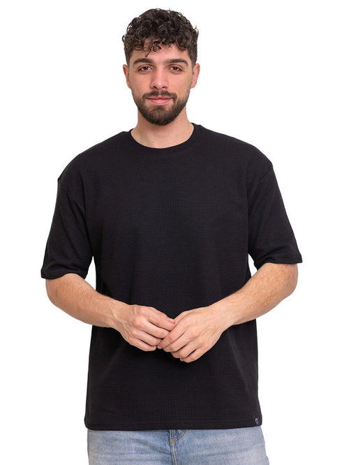 Black Regular Round T-shirt