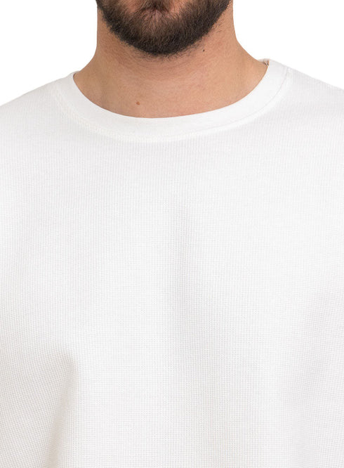 White V - Squares O.S Round T-Shirt - Khotwh